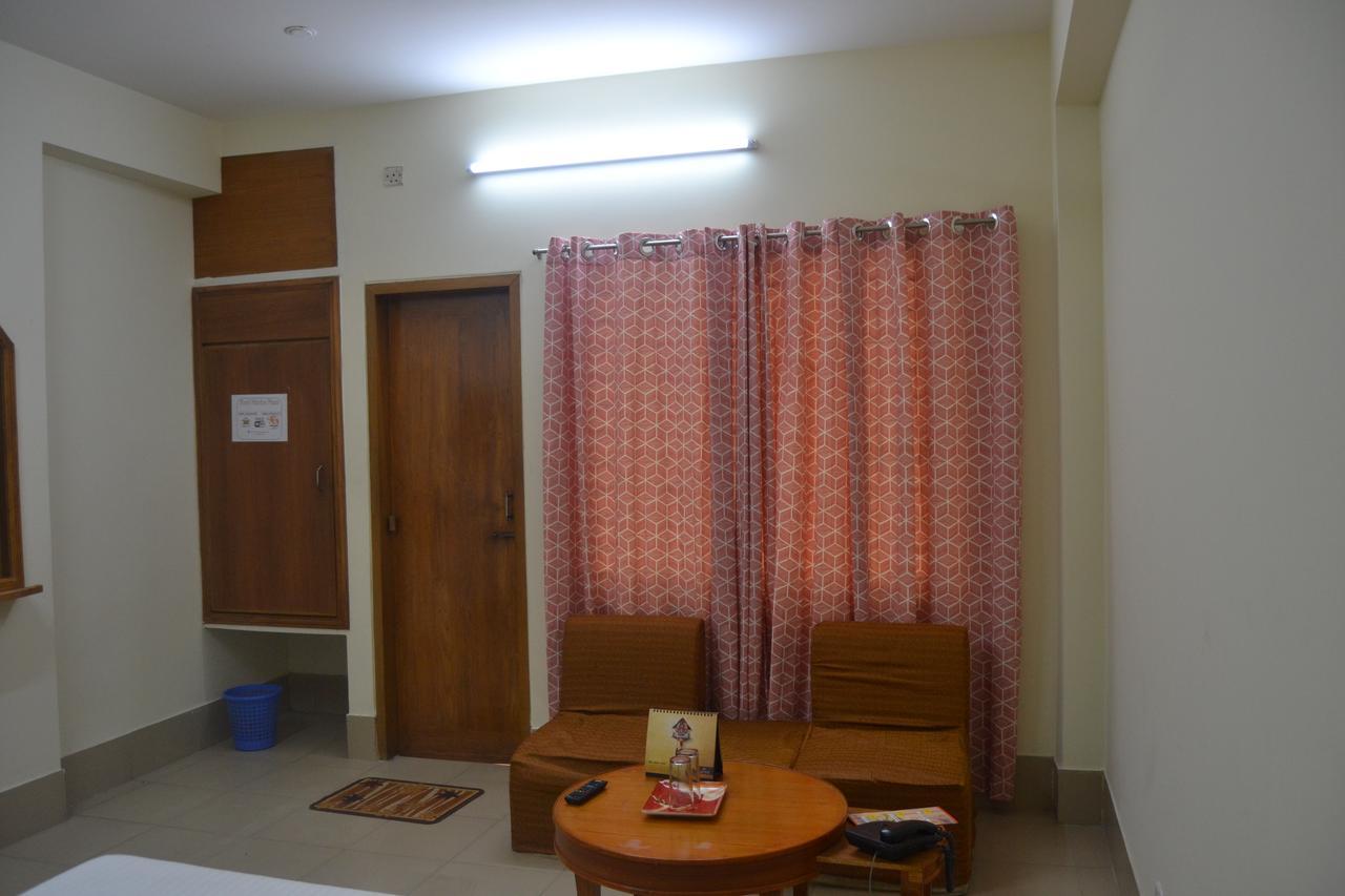 Hotel Marine Plaza Cox's Bazar Esterno foto