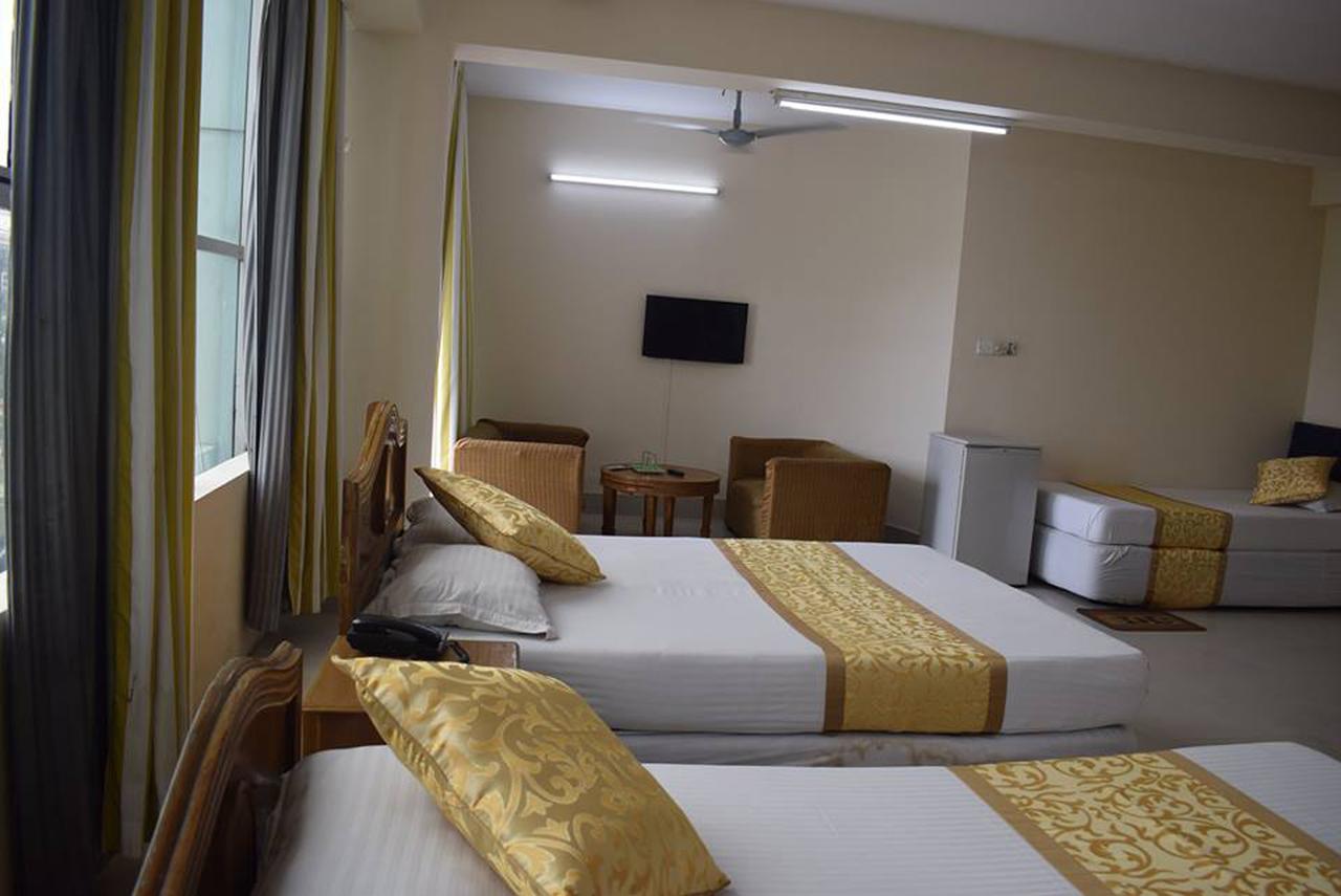 Hotel Marine Plaza Cox's Bazar Esterno foto